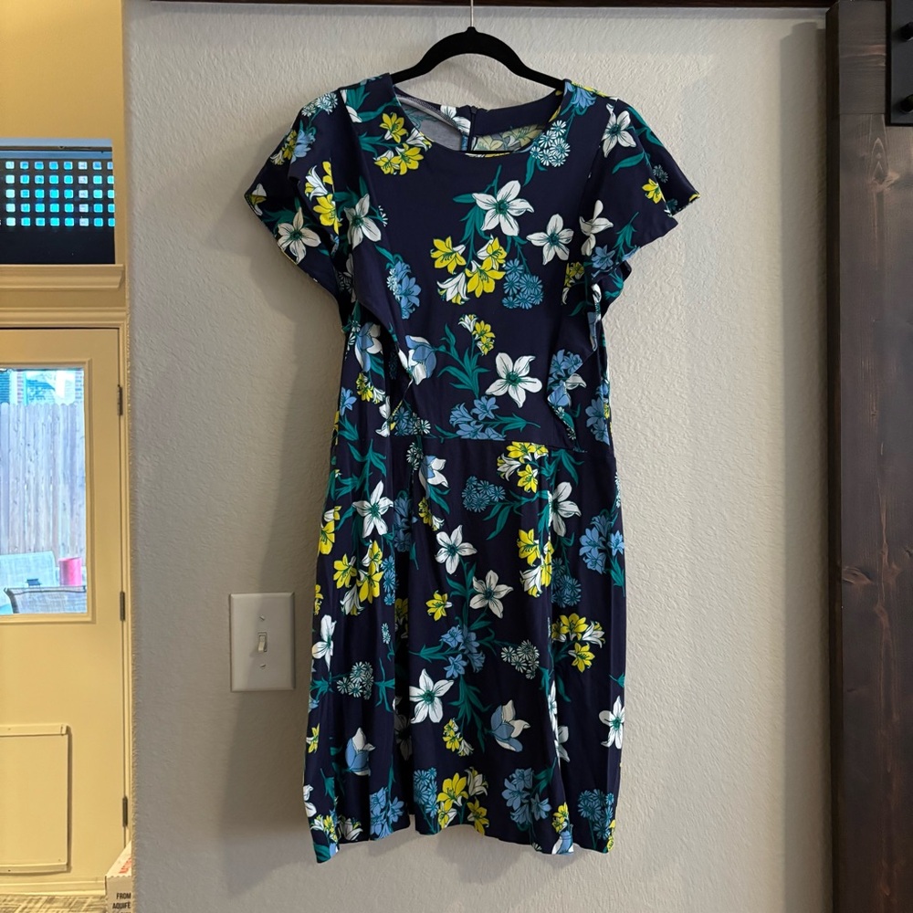 ❗️FINAL❗️Draper James Navy and Yellow Dress with Floral Accents